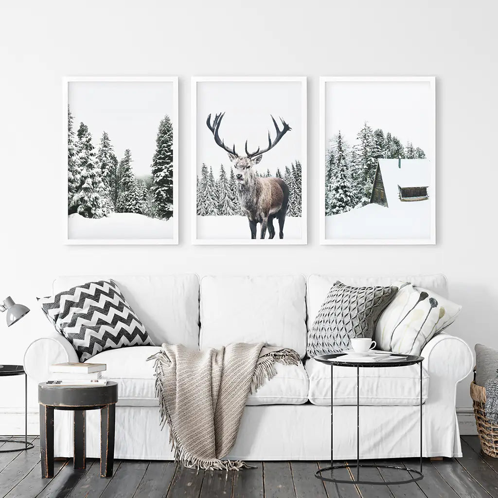 3-teilige Weihnachtswandkunst. Wald, Blockhütte, Rentier