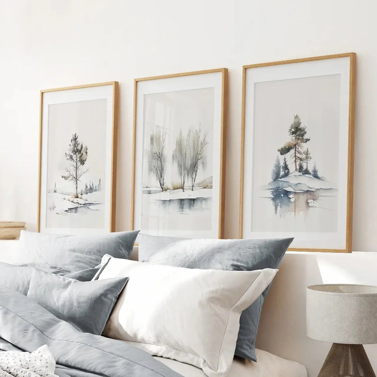 Set von Vintage Aquarell-Wald-Drucken. Blau, Grün, Grau