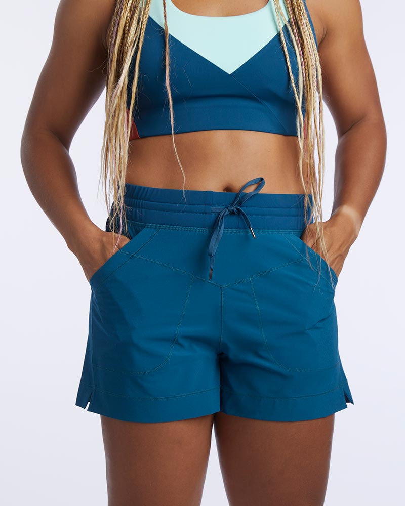 Triple V Damen Sport-Shorts
