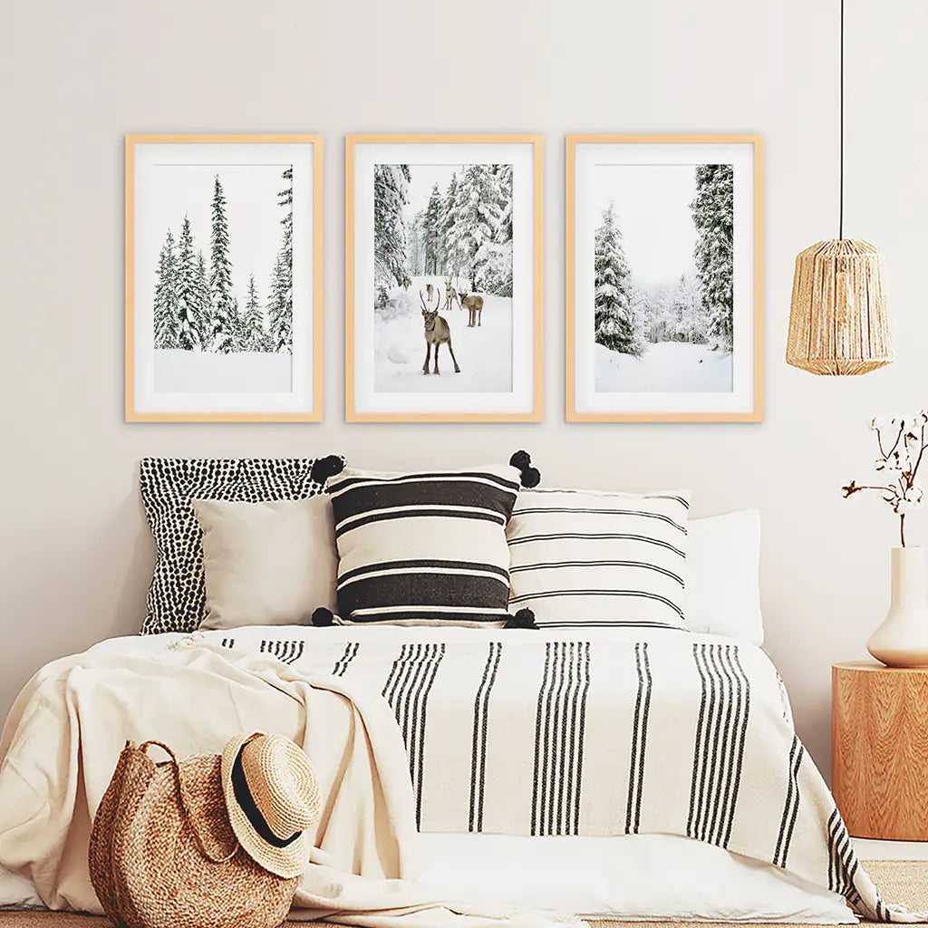 3-teiliges Winterlandschaft Wandbild. Verschneiter Kiefernwald, Kitz