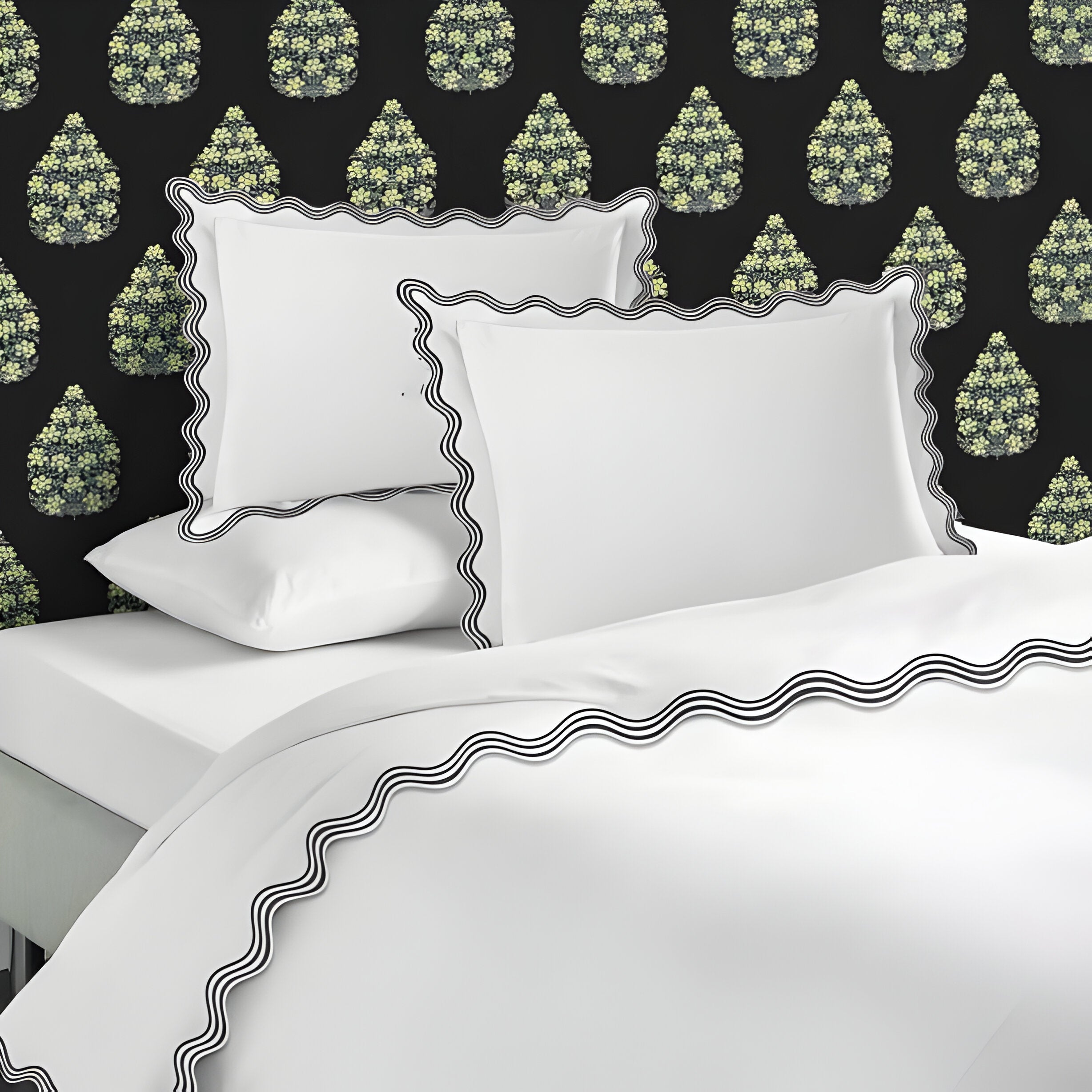 400TC Cotton Sateen Triple Scallop Embroidery Duvet Cover Set