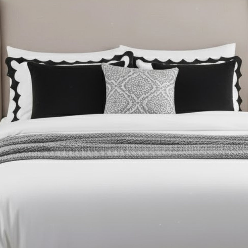 Reverse Scalloped Applique Embroidery Cotton Duvet Cover Set