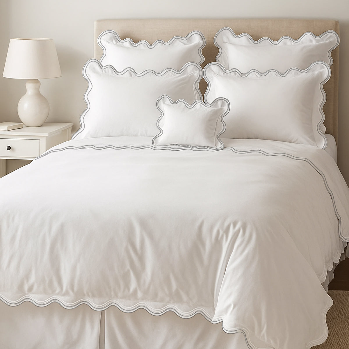 400TC Cotton Sateen Luxurious Double Scalloped Duvet Cover Set