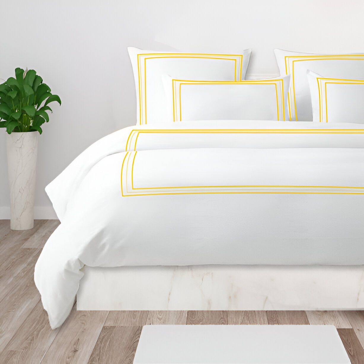 400TC Cotton Classic Embroidery Sateen Solid Duvet Cover Set