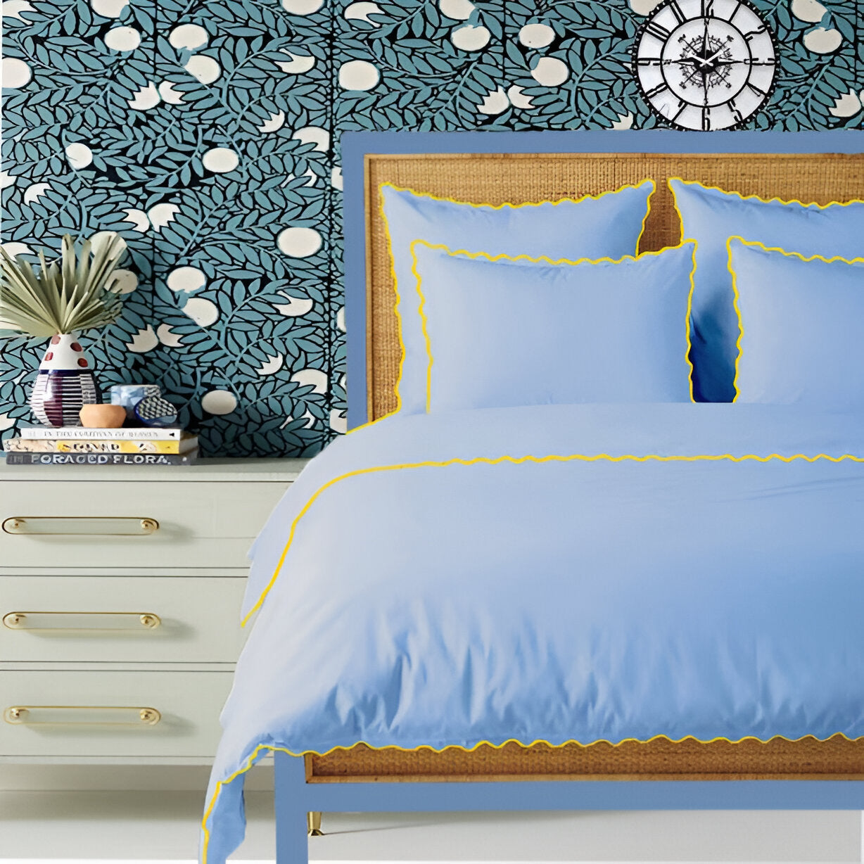 Light Blue 400TC Cotton Small Scallop Embroidery Duvet Cover Set