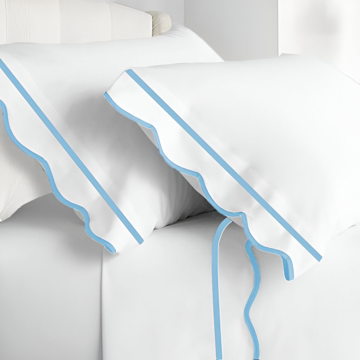 400TC Cotton Scallop Embroidery & Border Sateen Solid Pillowcases (Set Of 2)