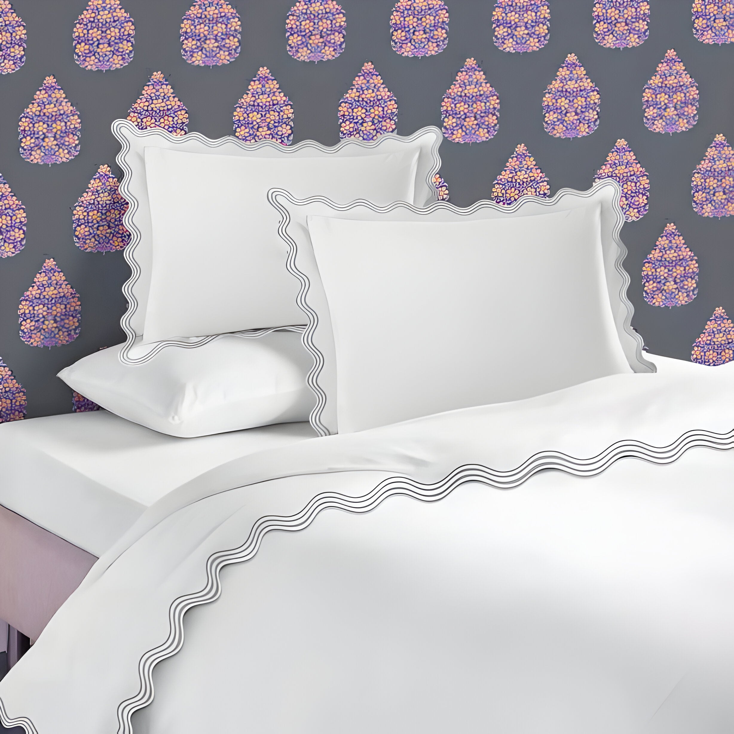400TC Cotton Sateen Triple Scallop Embroidery Duvet Cover Set