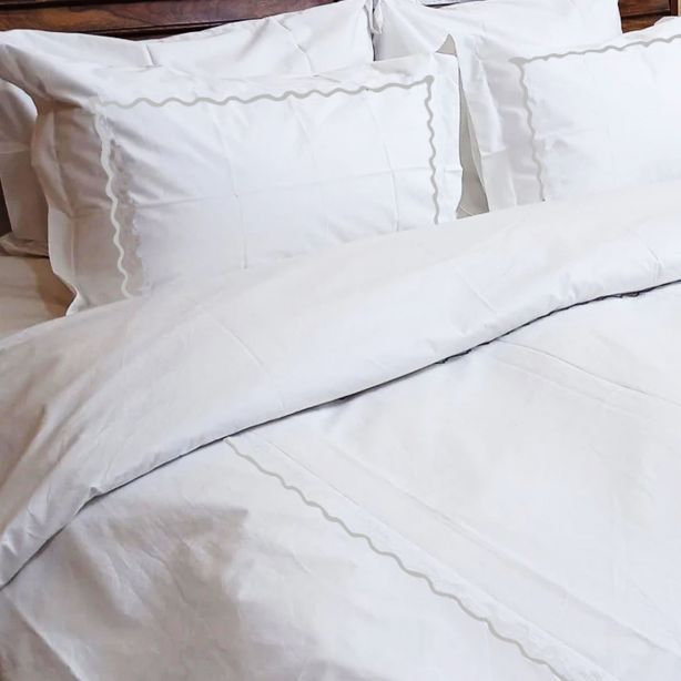Ava 400TC Cotton Scallop Embroidery Sateen Solid Duvet Cover Set