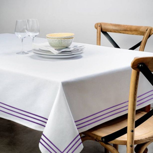 Triple Embroidery Border Sateen Poly Cotton Solid Table Cloth