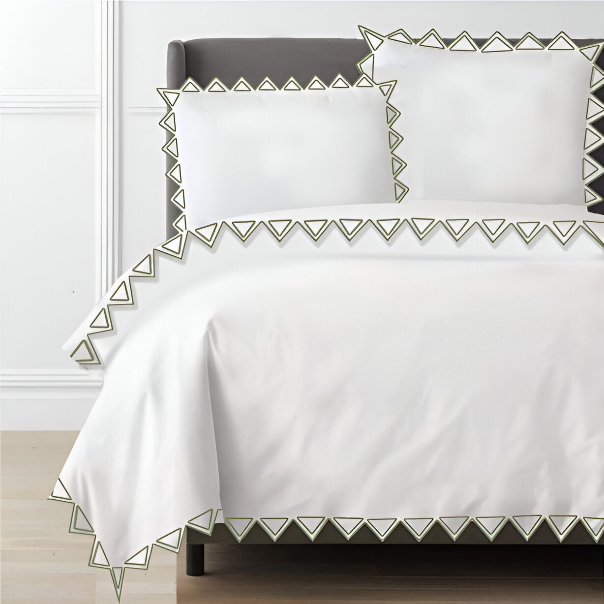 Ashley 400TC Cotton Traingle Embroidery Sateen Solid Duvet Cover Set
