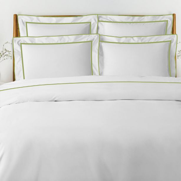 400TC Embroidery & Border Cotton Sateen Solid Duvet Cover Set