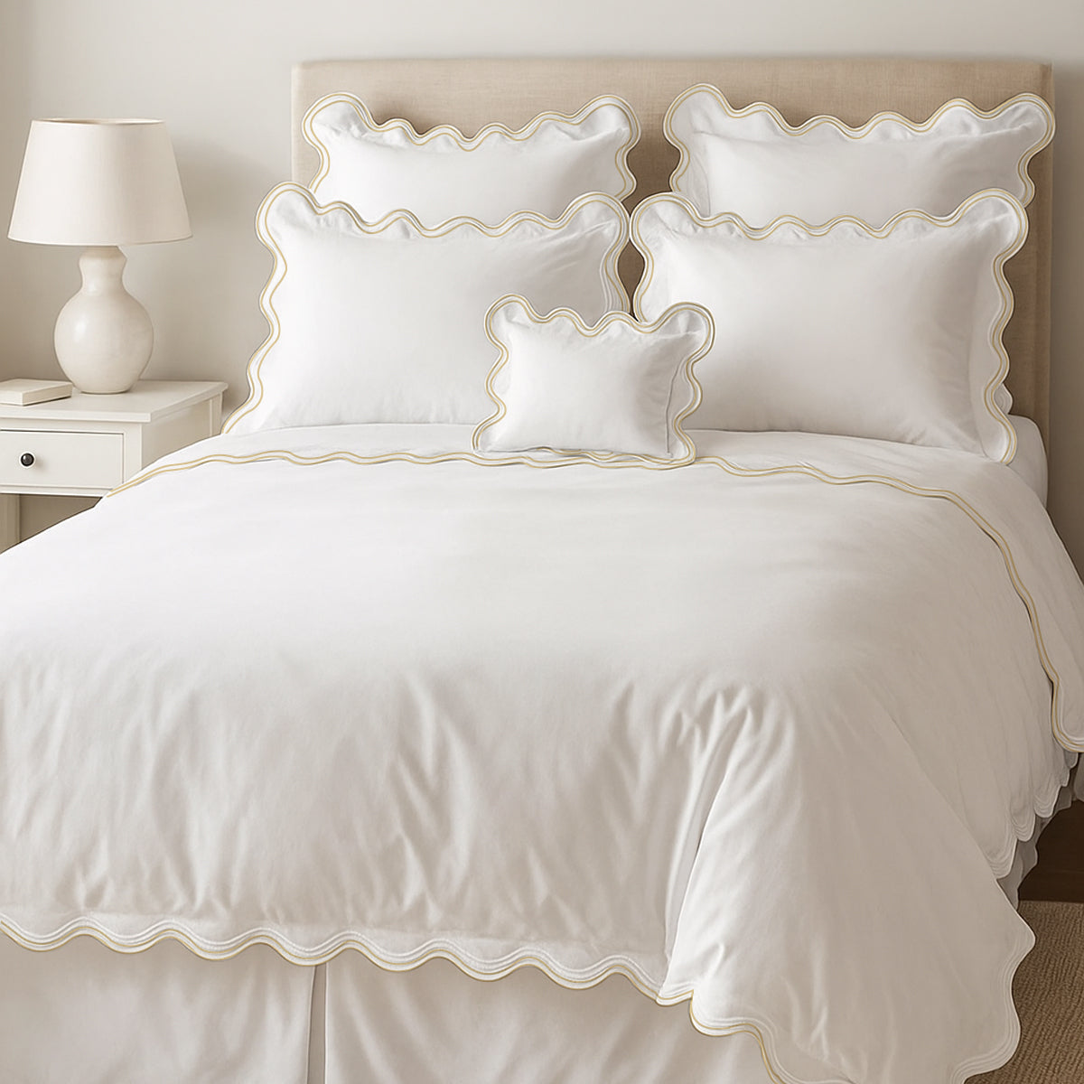 400TC Cotton Sateen Luxurious Double Scalloped Duvet Cover Set