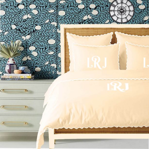 Monogram Ivory 400TC Cotton Small Scallop Embroidery Duvet Cover Set