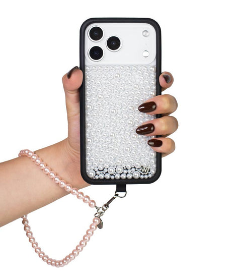 Pearl Wristlet | Pink