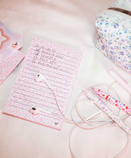 Pink Meow Notepad