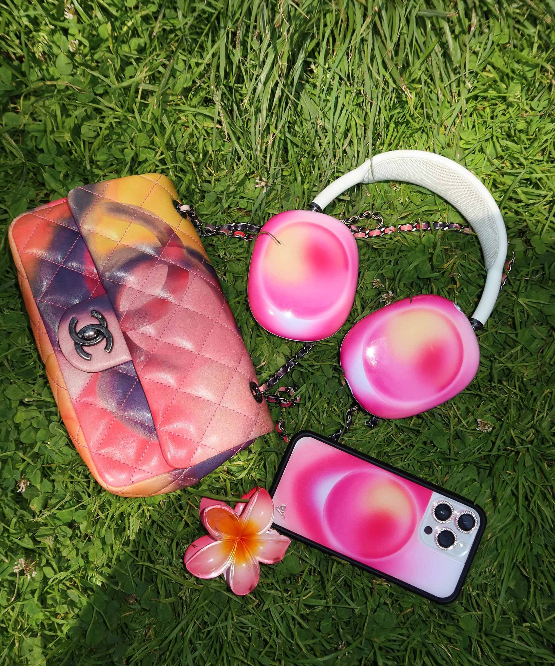 Hot Pink Aura Airpods Max Cover