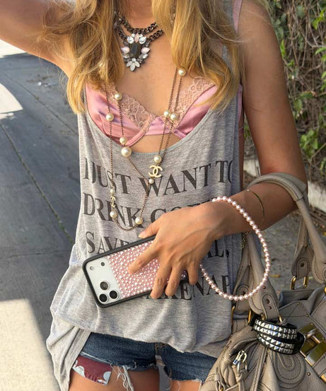 Pearl Wristlet | Pink