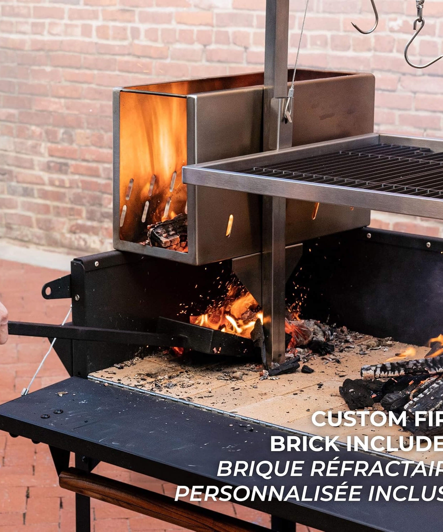 [05X02FT] Heavy-Duty Argentine Santa Maria Wood Fire And Charcoal BBQ Grill With Brasero (SAK52731)