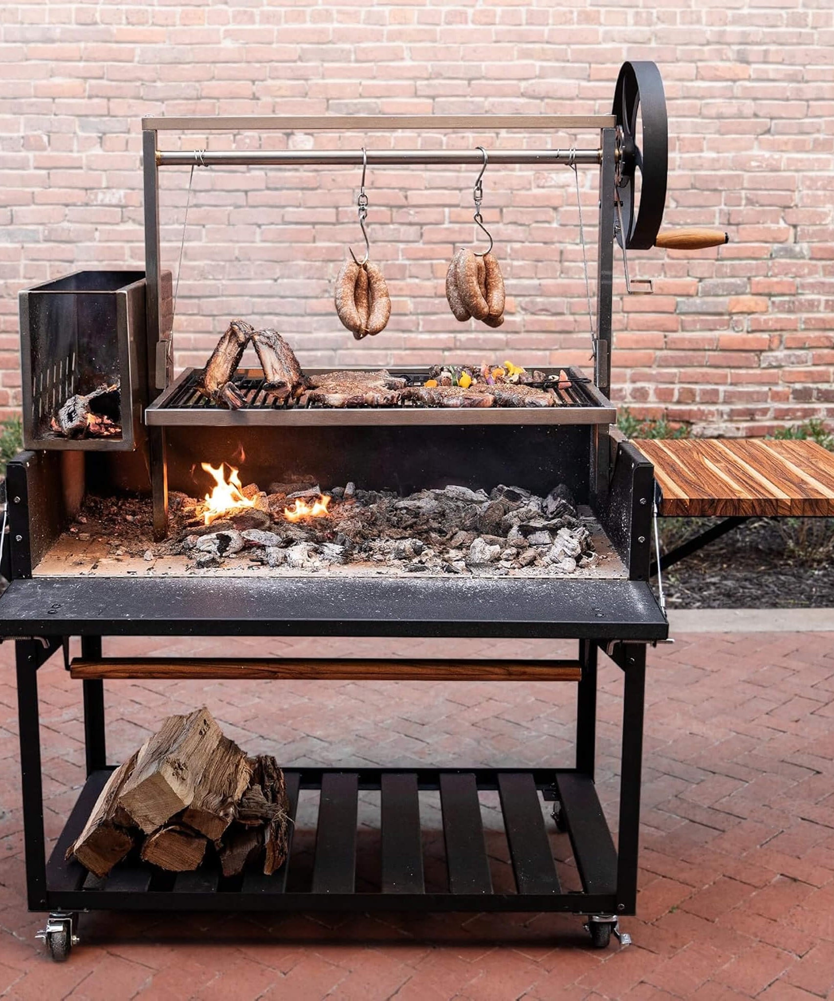 [05X02FT] Heavy-Duty Argentine Santa Maria Wood Fire And Charcoal BBQ Grill With Brasero (SAK52731)
