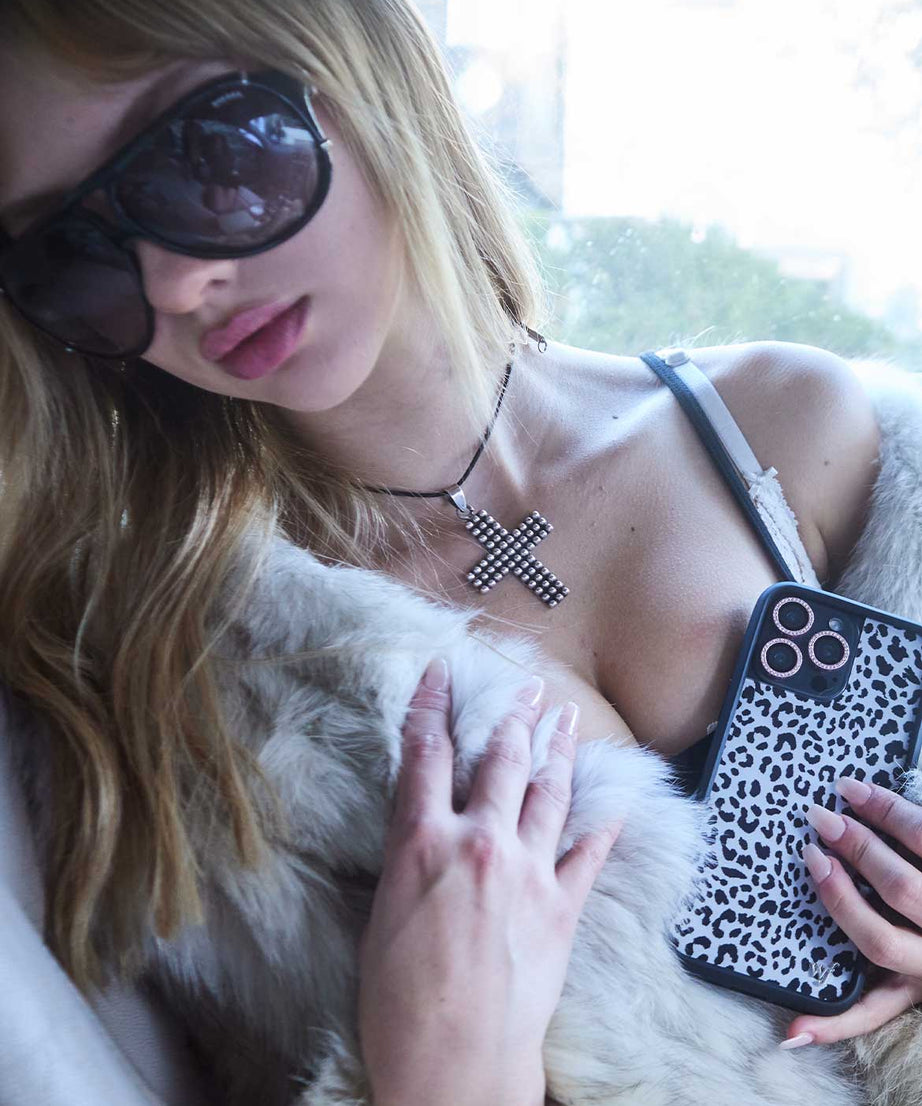 Meow | Snow iPhone Case