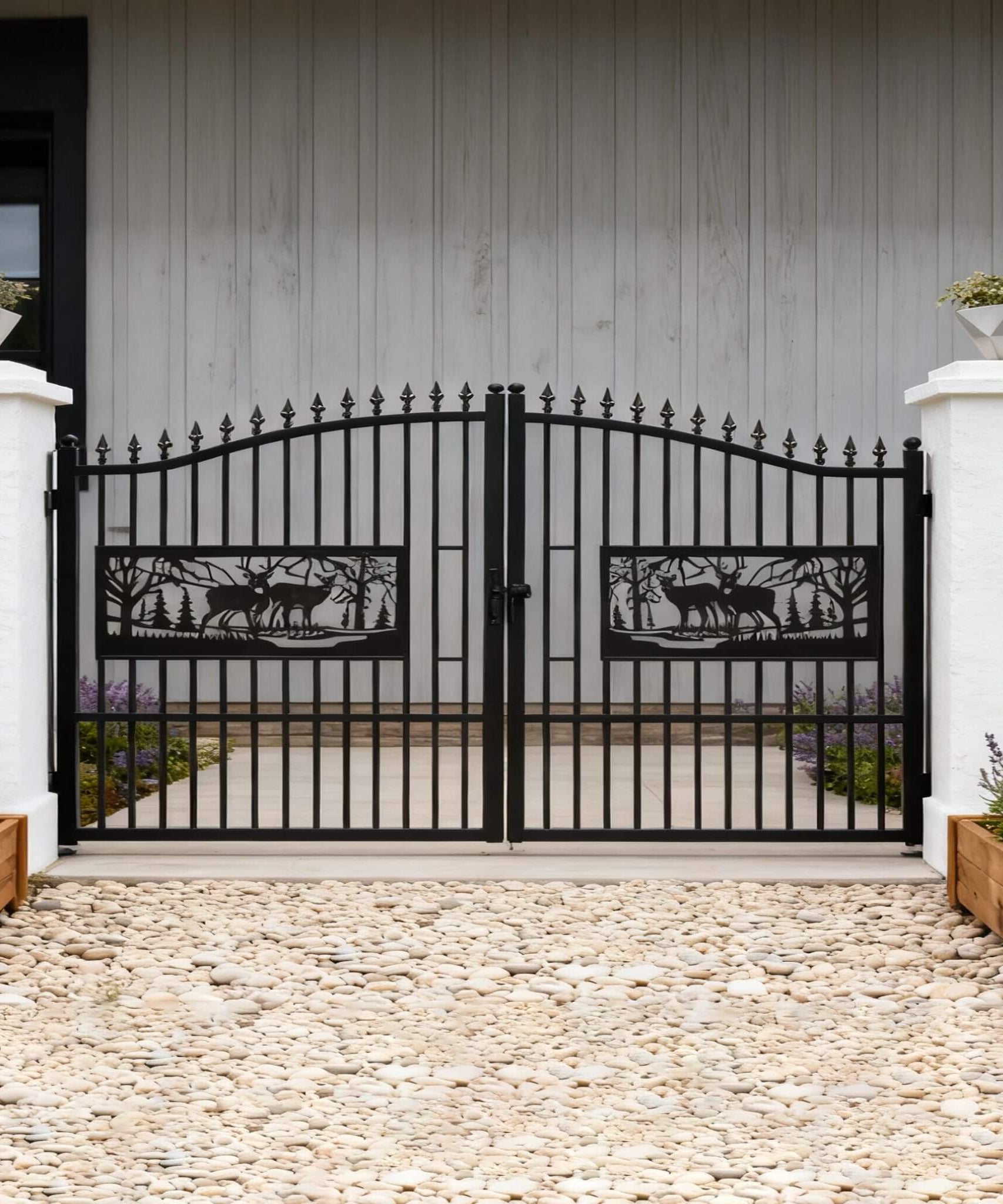 [07X20FT] Heavy-Duty Deer Motif Style Bi-Parting Galvanized Steel Driveway Entrance Gate (SAK68731)