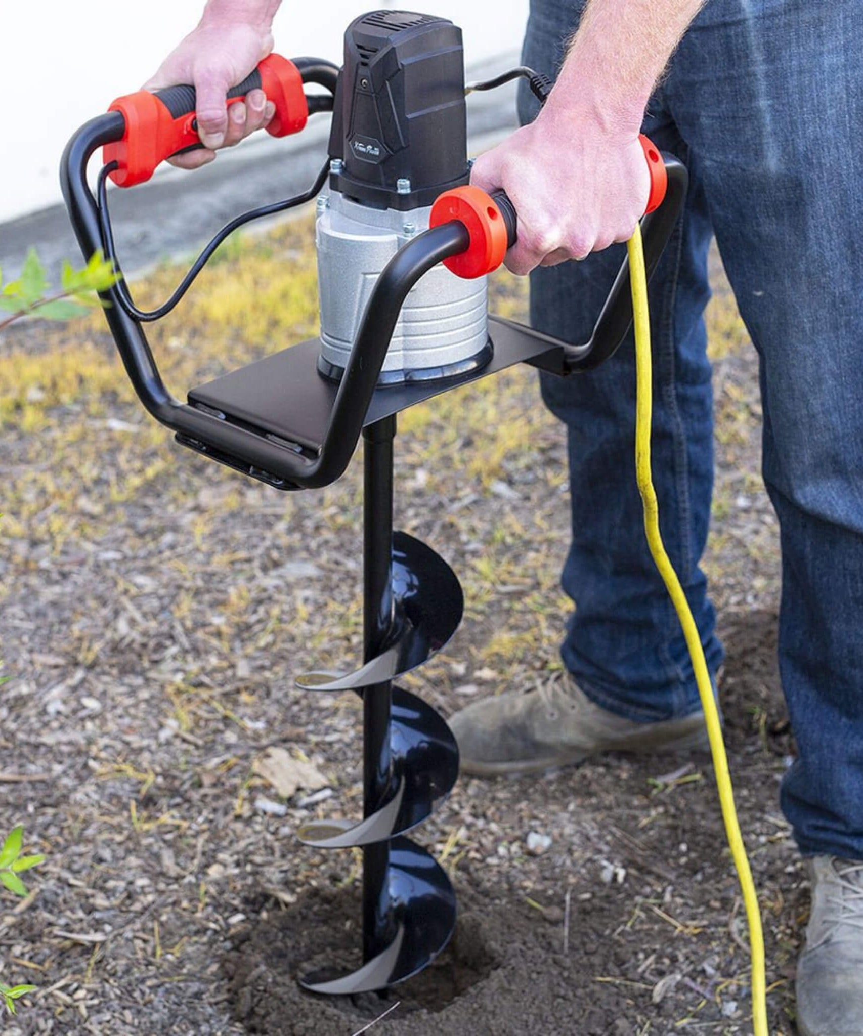 Heavy-Duty 1500W Electric Post Hole Digger Auger With 6" Auger Bit (SAK14785)