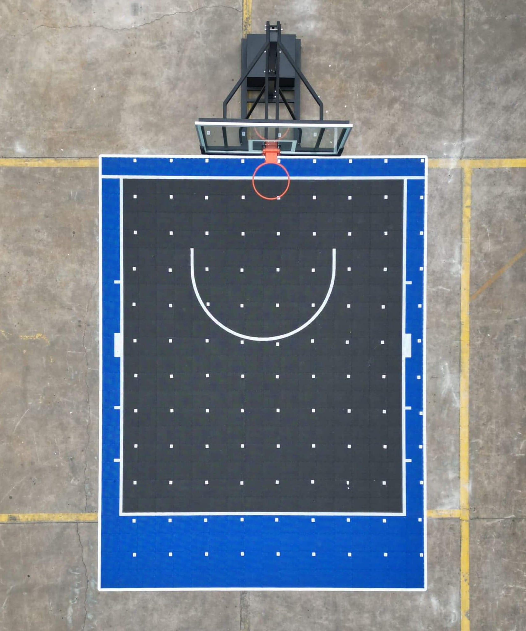 [18X24FT] Heavy-Duty Portable Adjustable Basketball Hoop With Court (SAK72980)