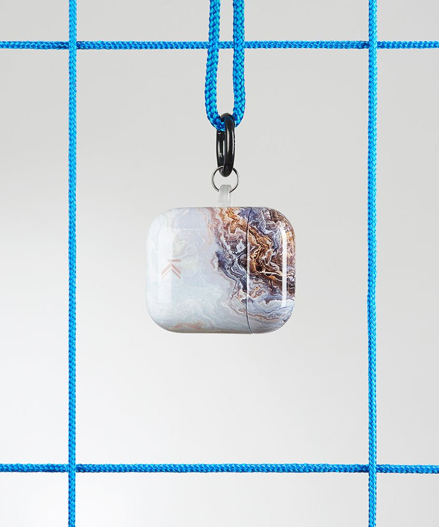 Tausend Jahre AirPods Case