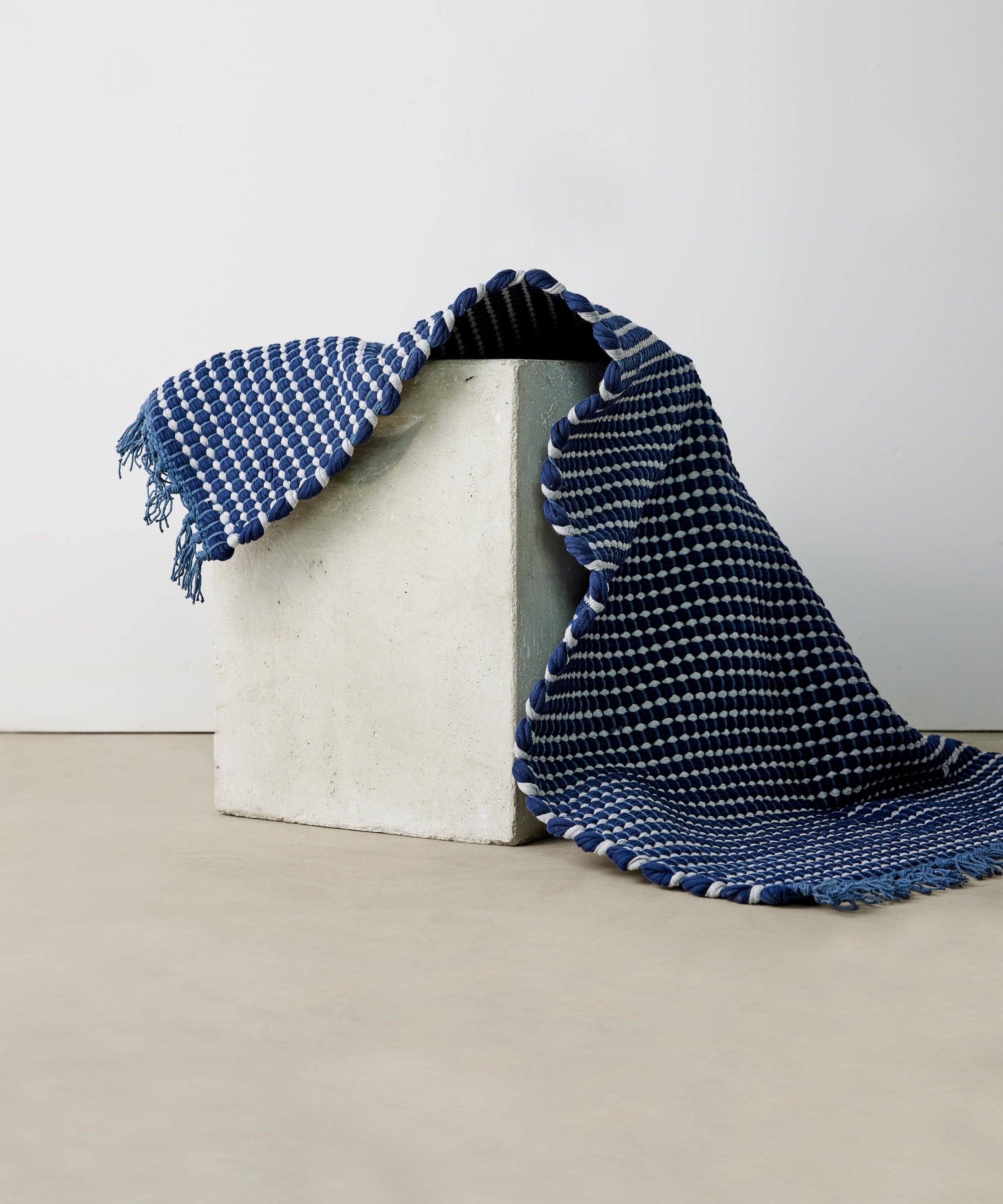 Riverweave Navy Blue Hand-Loomed Cotton Mat