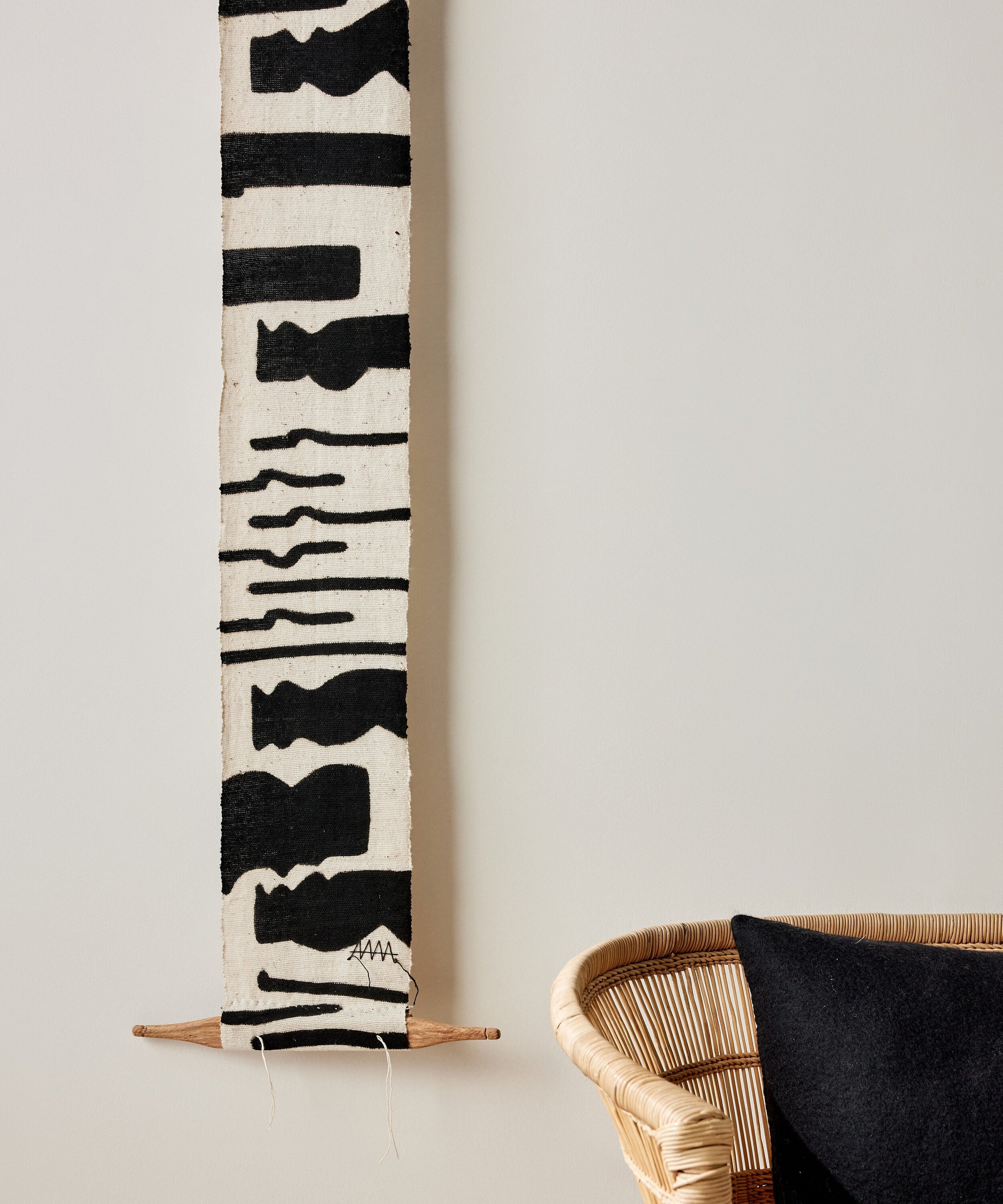 Vibrations Bogolan Wall Totem in White with Black Vibes