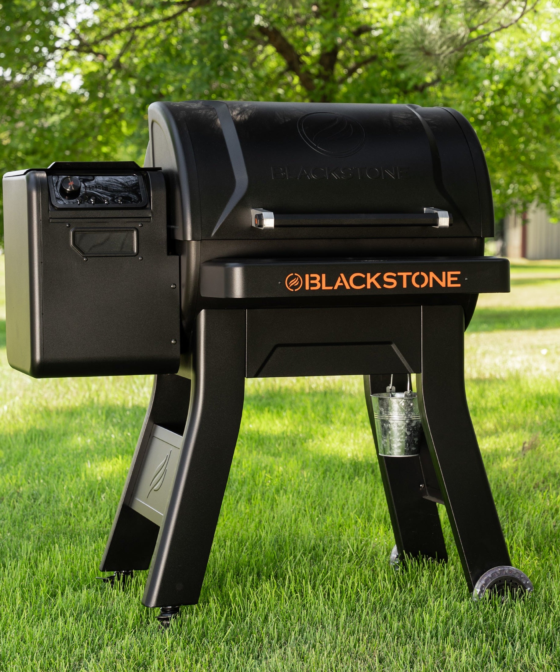 Blackstone 900 Pellet Grill