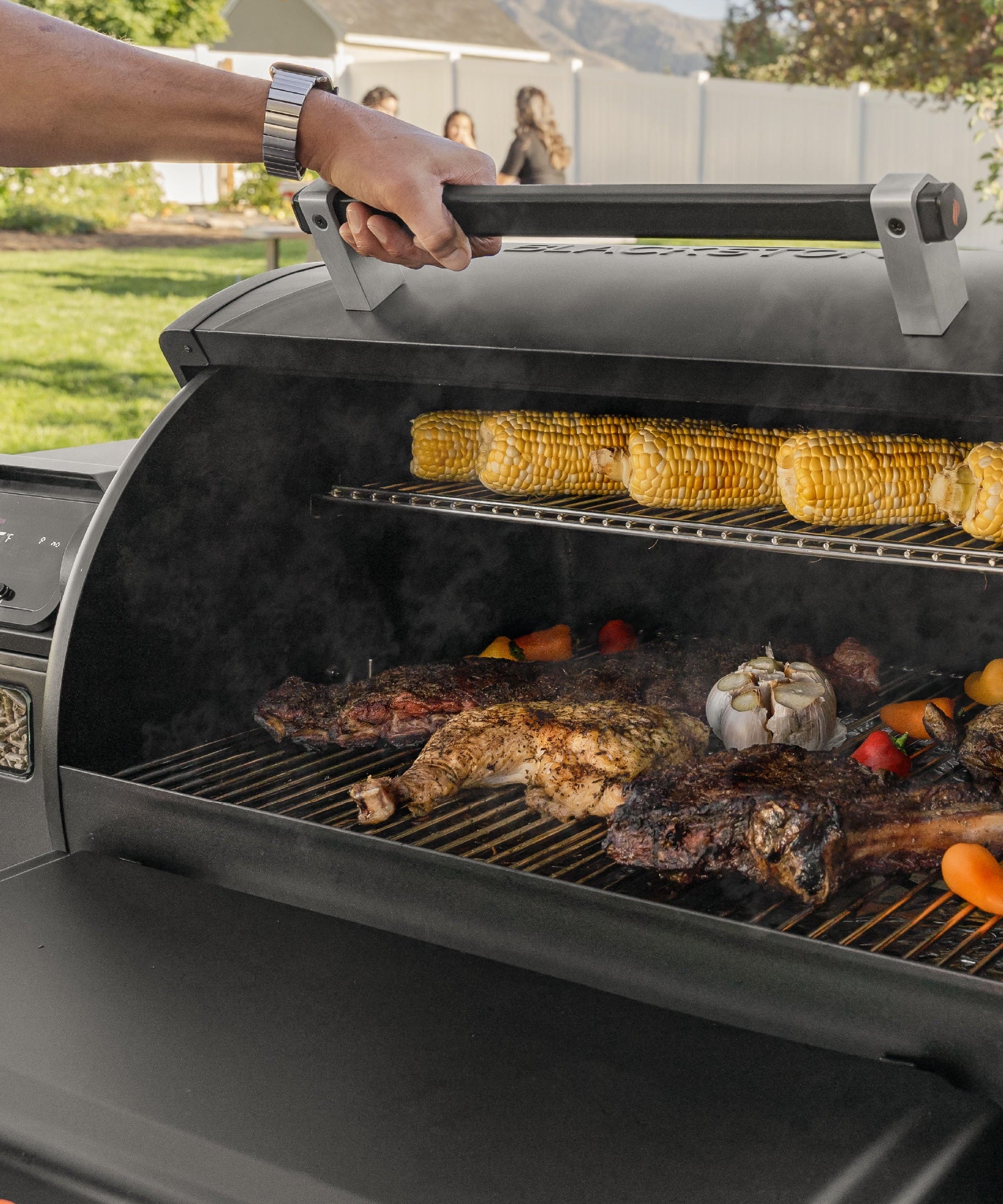 Blackstone 900 Pellet Grill
