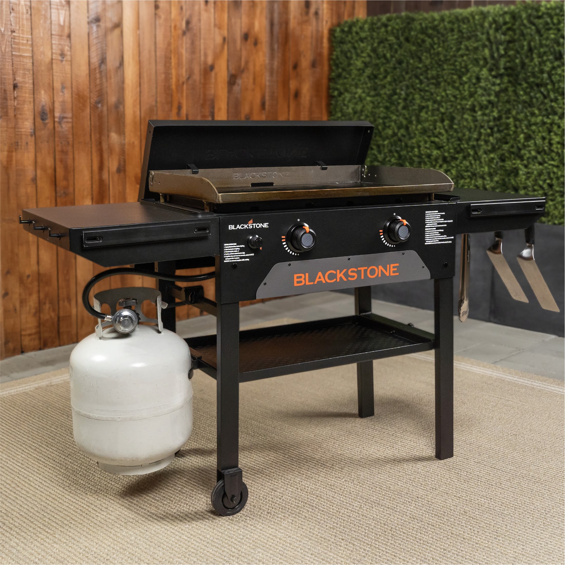 Blackstone Original28" Omnivore Griddle with Hard Cover