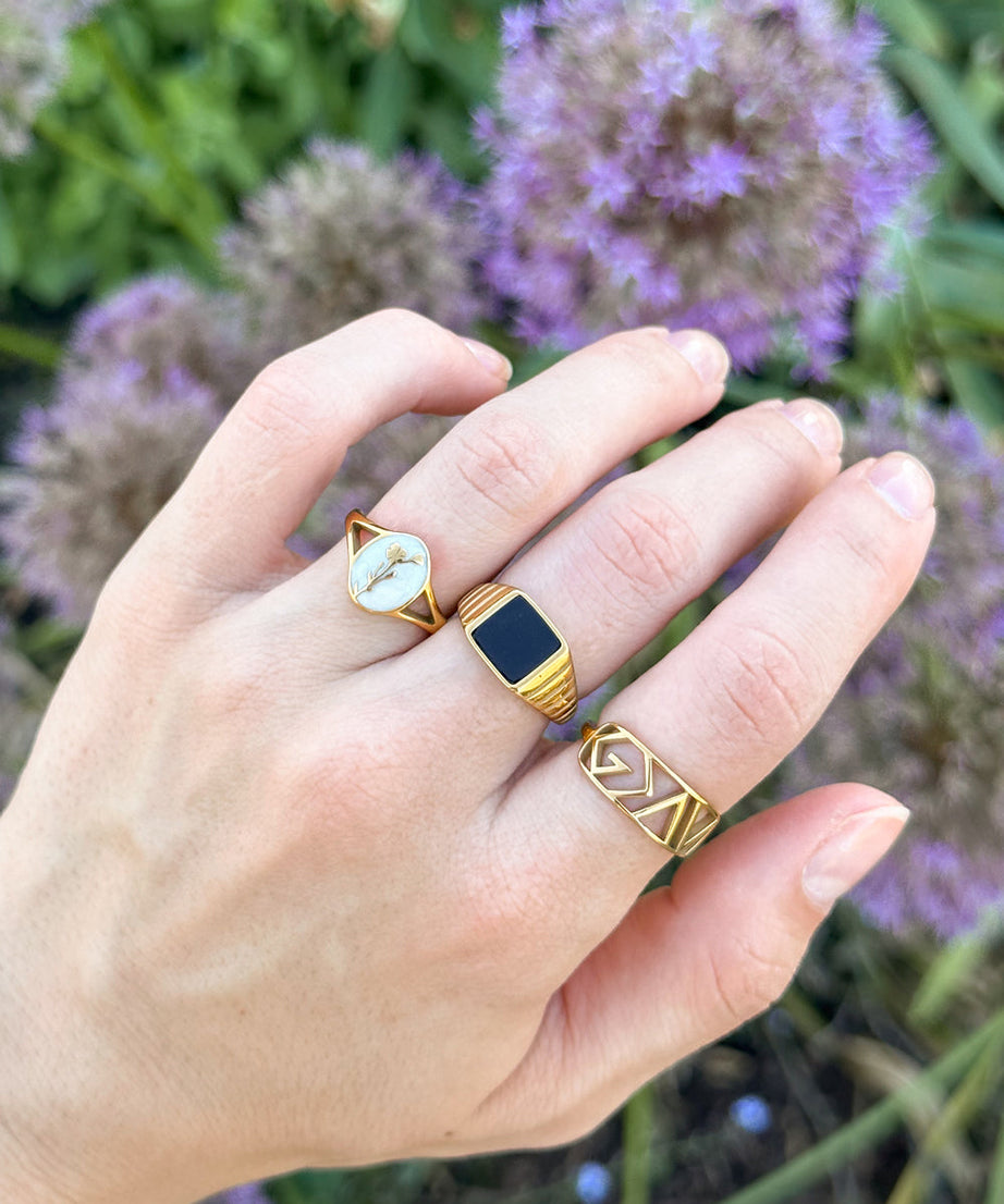 Wildflower Signet Ring
