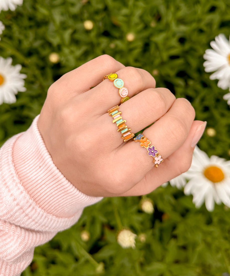 Staggered Enamel Ring