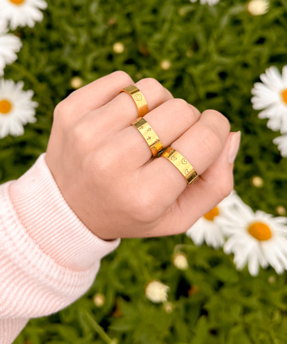 Peace Engraved Ring Set
