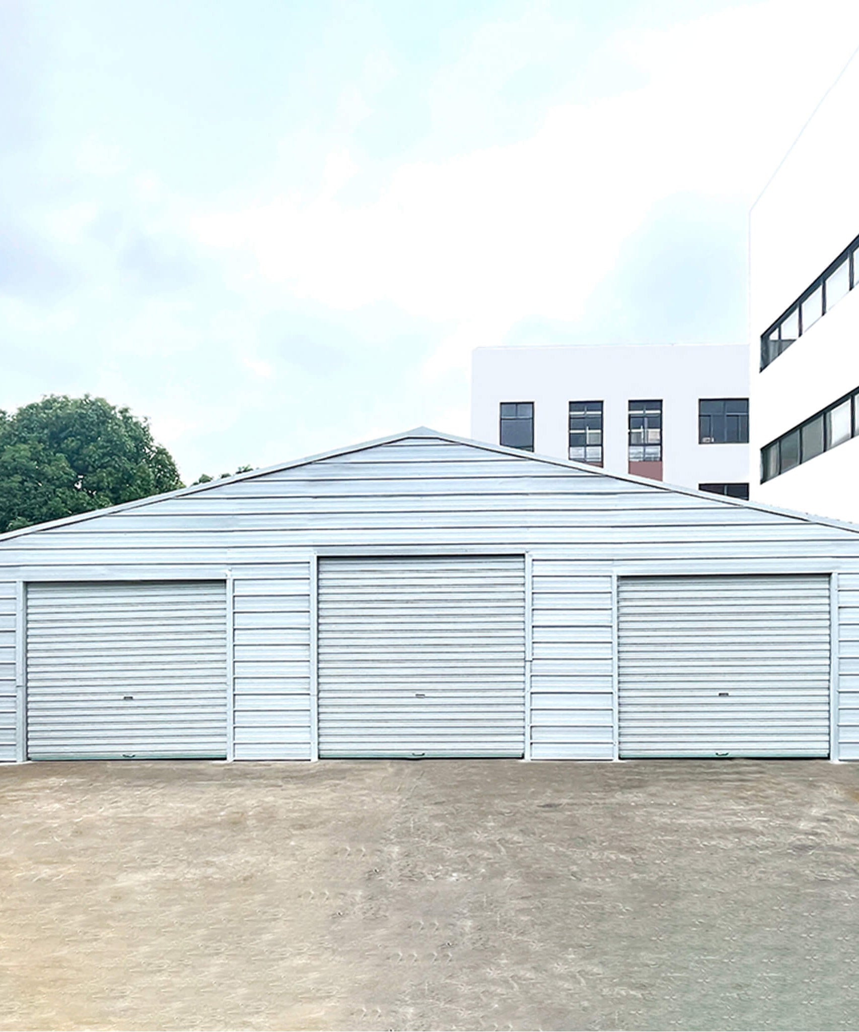 [39X39FT] Extra-Large Heavy-Duty Galvanized Steel Barn Building Shed With 3 Rolling Door Garages (SAK10234)