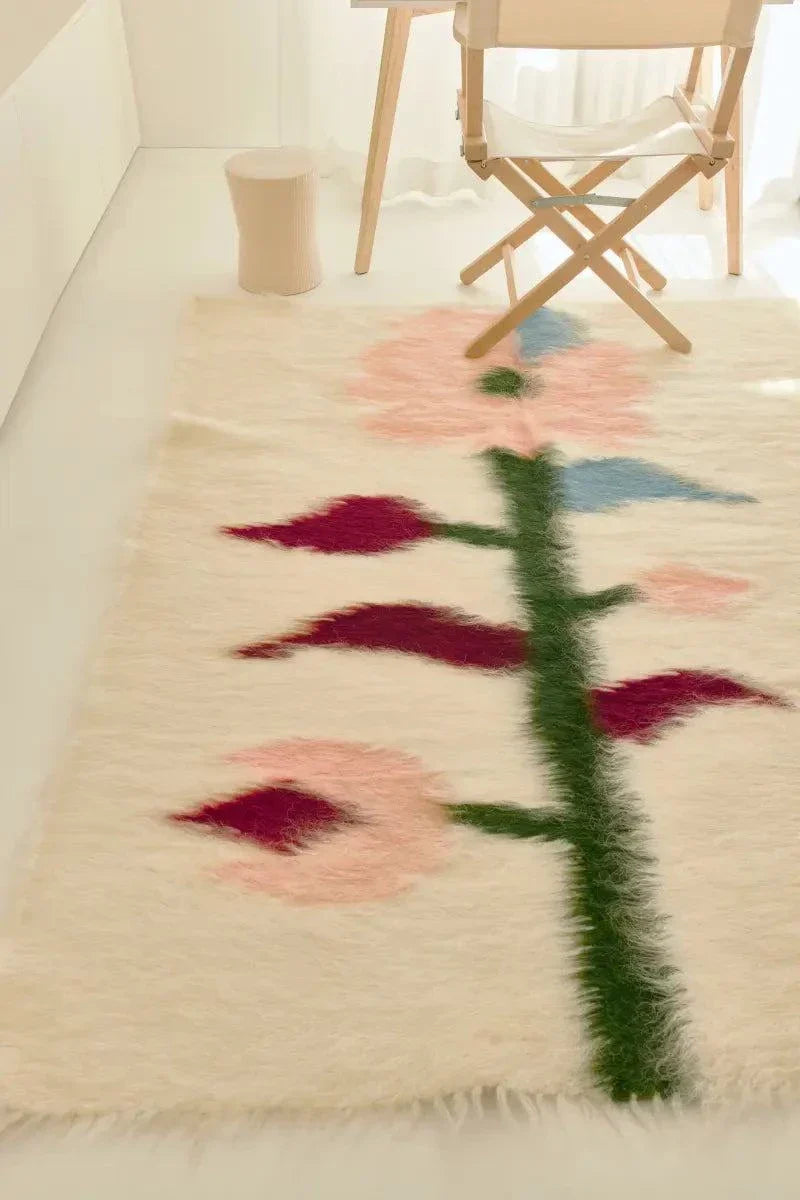 Multicoloured Handwoven Wool Lizhnyk – Brushed Texture with Delicate Floral Motif