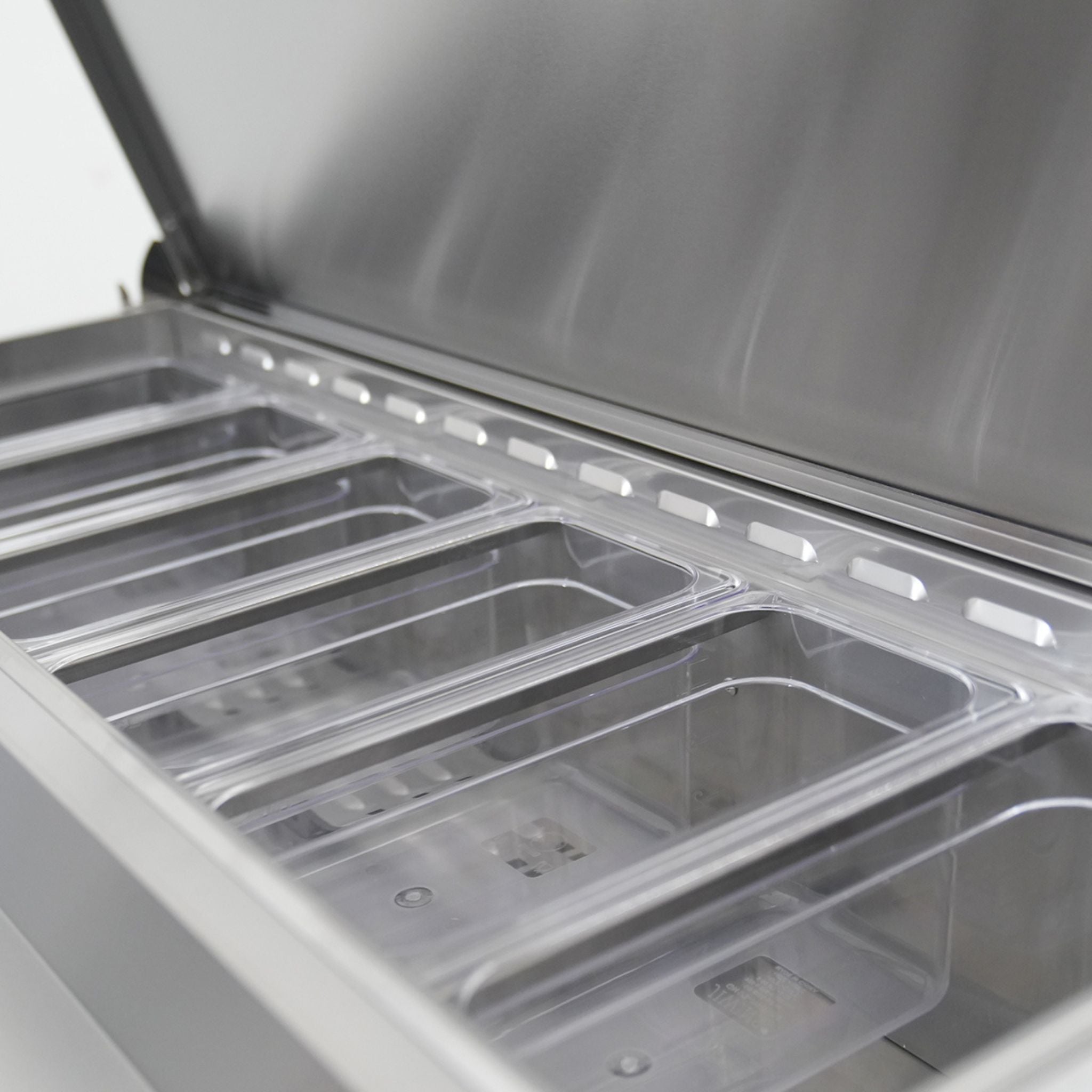 44-Inch Commercial Pizza Prep Table With Built-In 11 Cu.Ft Refrigerator (SAK09621)