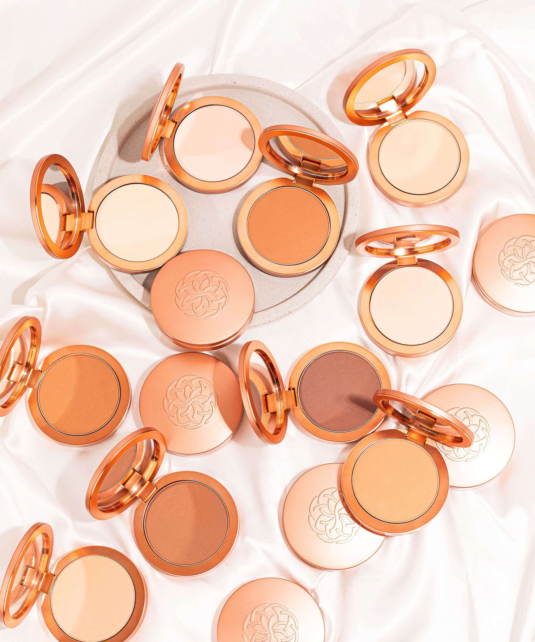 Super Serum Silk Matte Powder Peptide Foundation