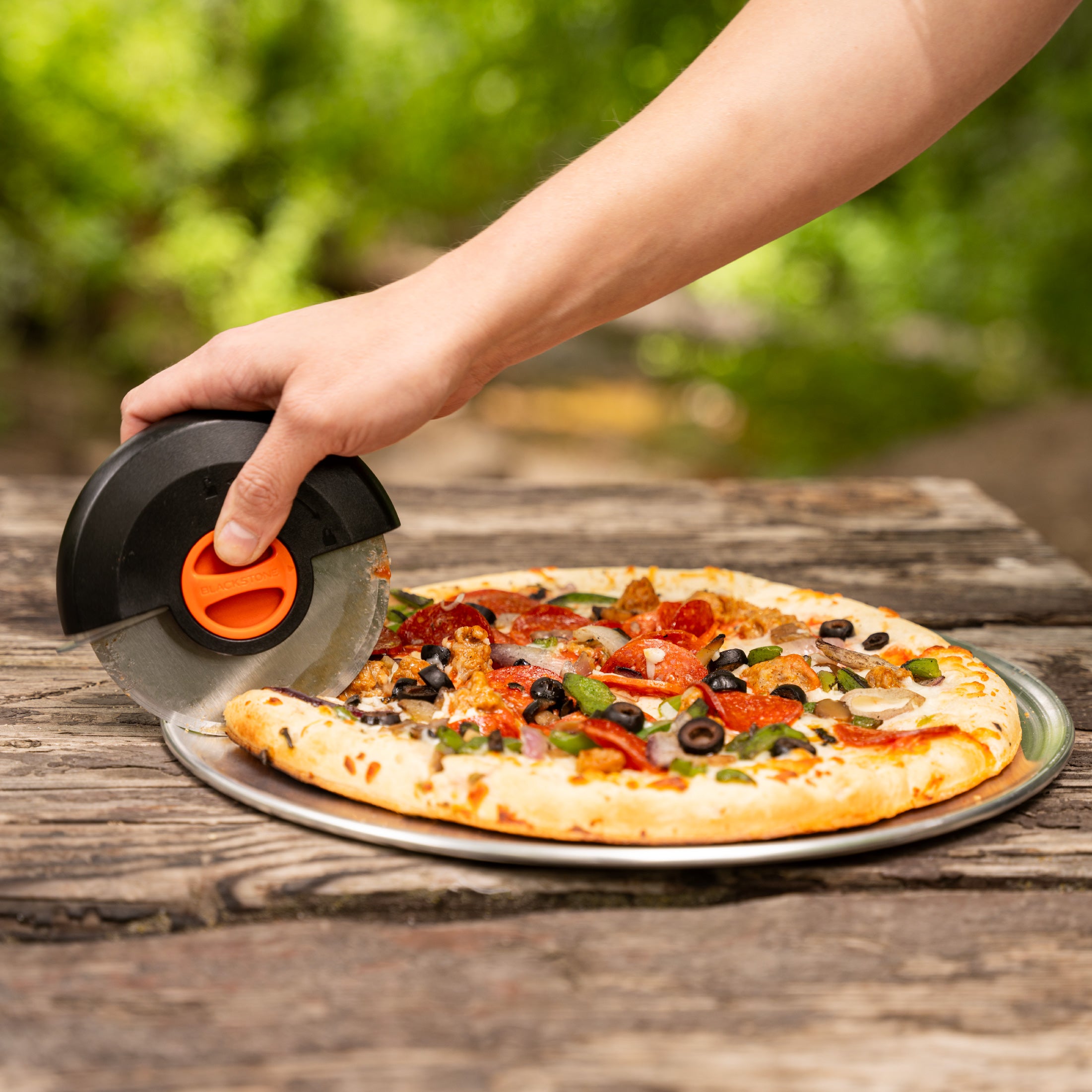 Blackstone Palmen-Pizzaschneider