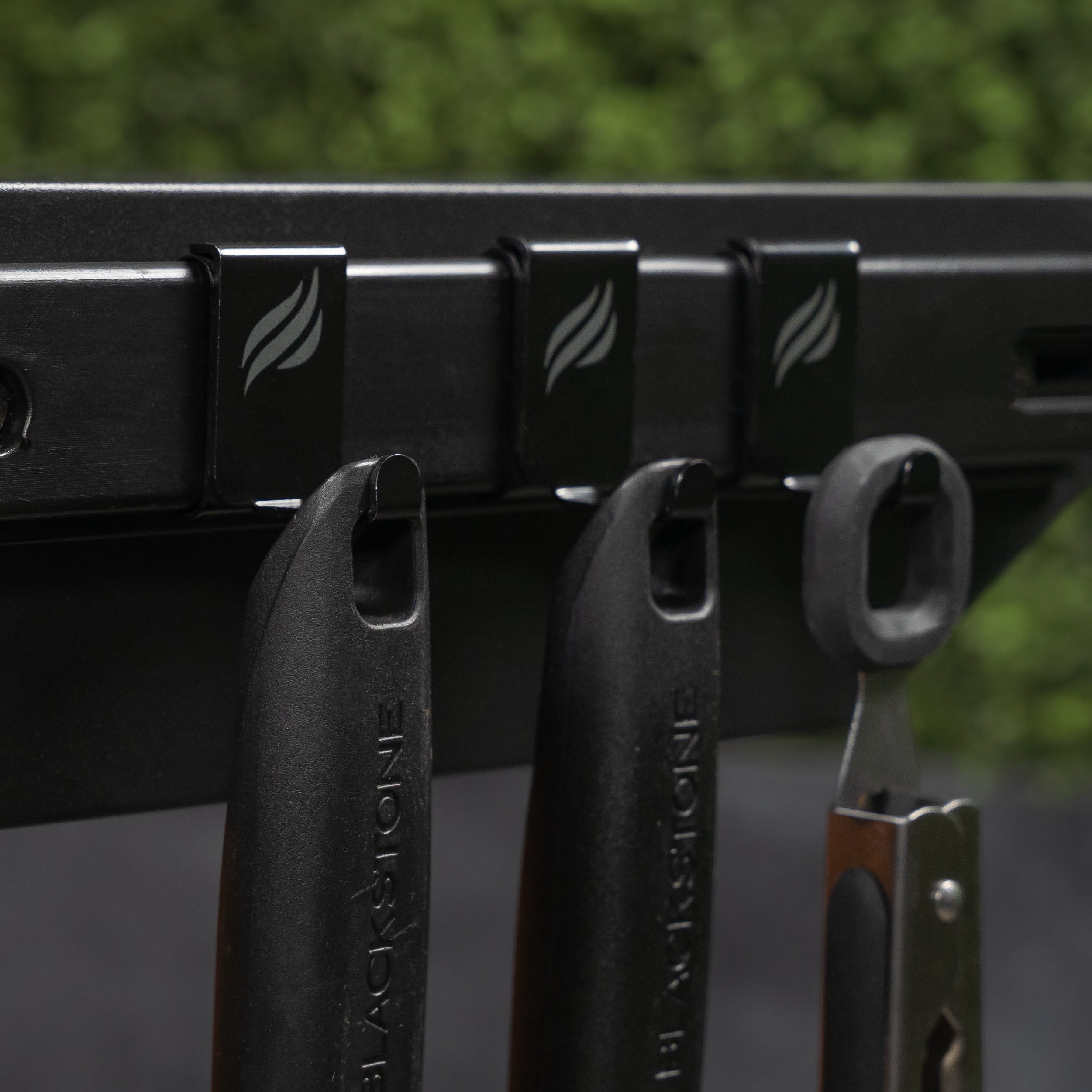 Blackstone BAR System Side Shelf Rail Accessory - Tool Hooks & Grease Gate