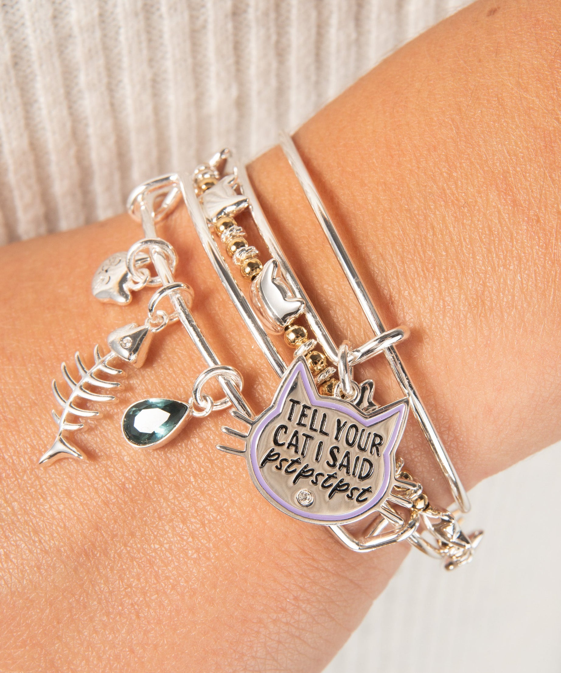 Fish Bone Cat Bangle