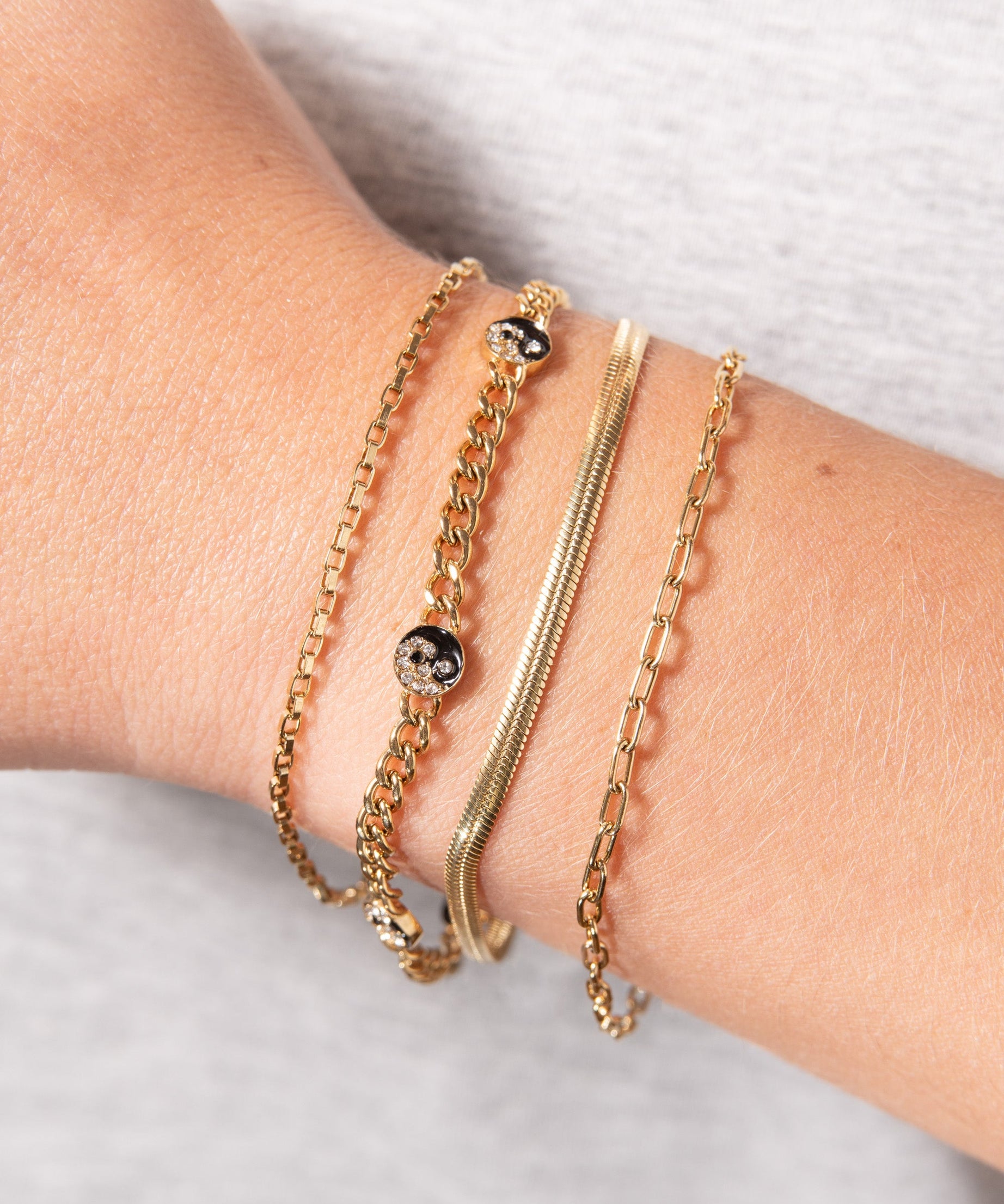 Yin Yang Curb Chain Bracelet