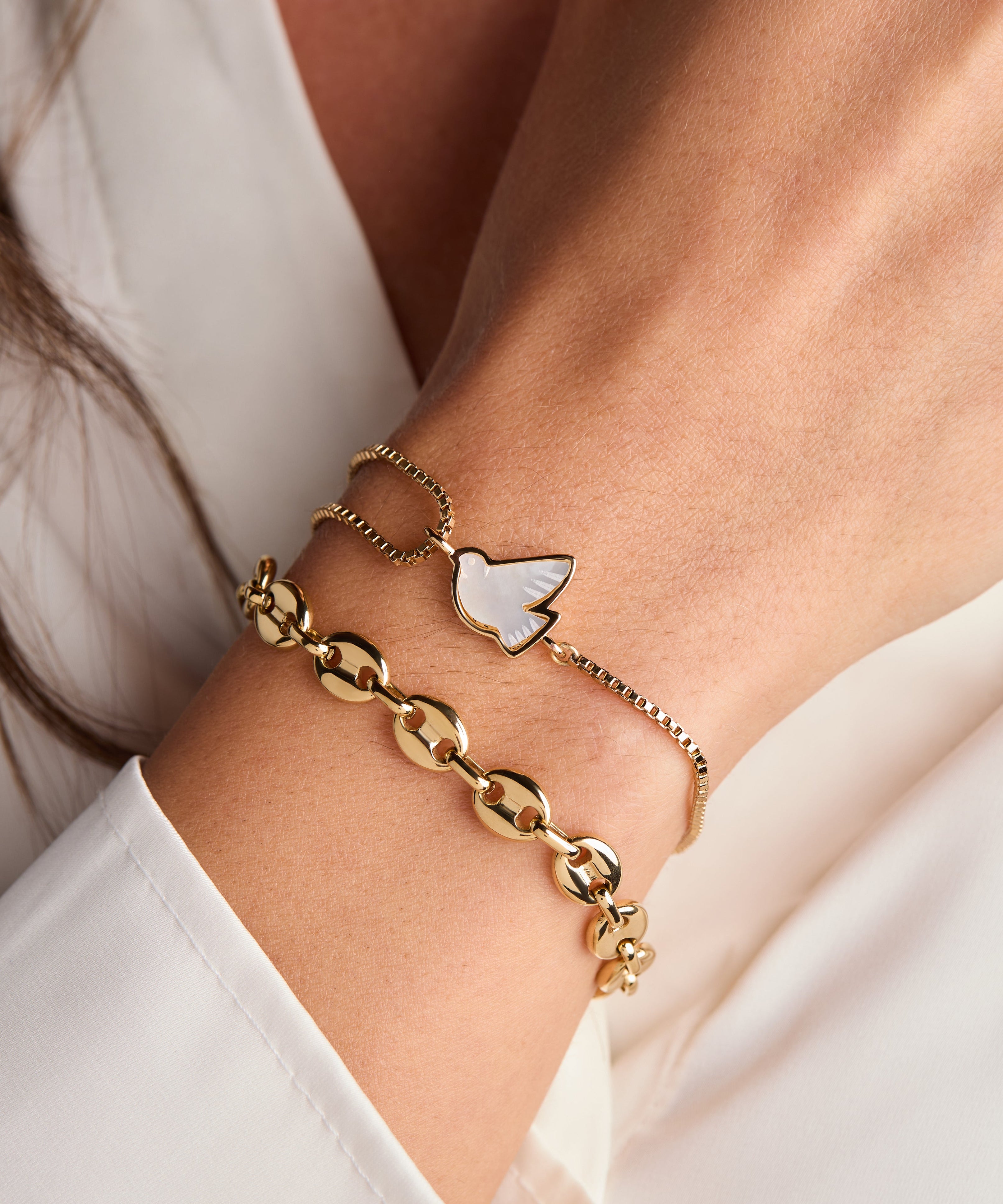 Dove 'Peace' Mother of Pearl Pull Chain Bracelet