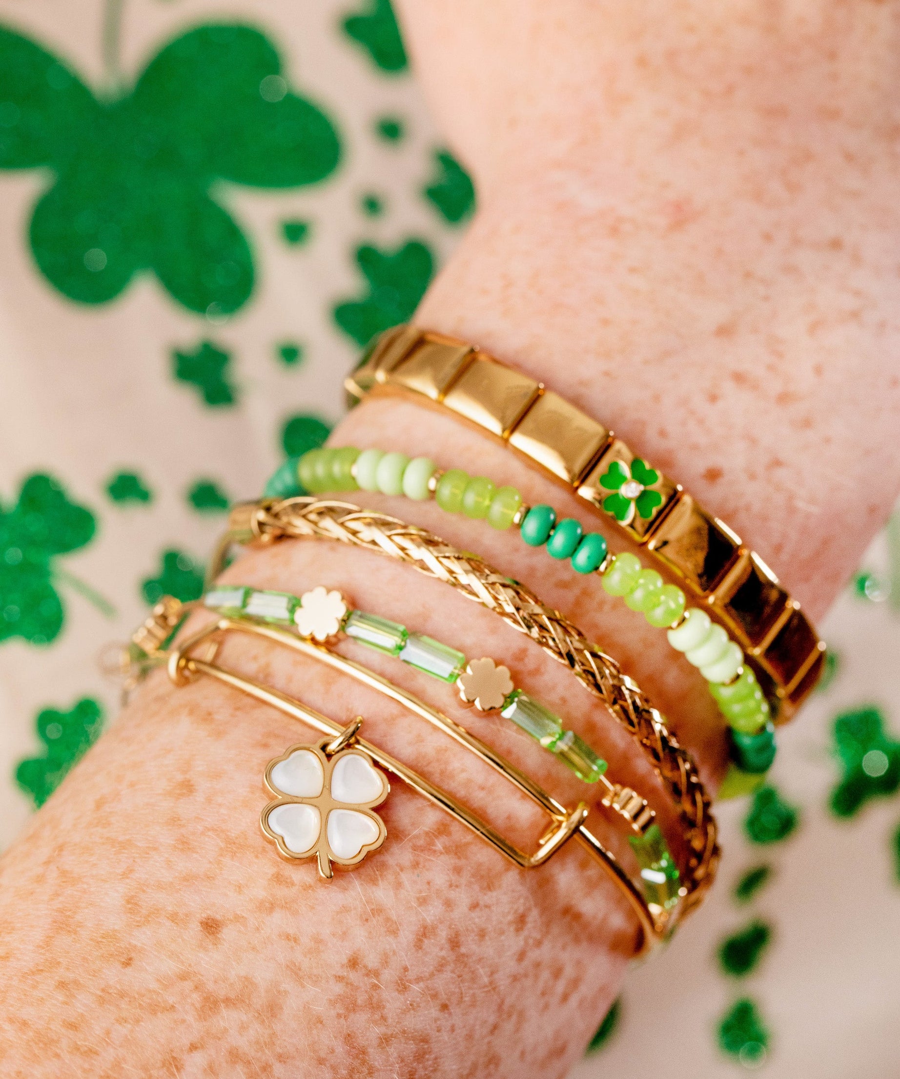 Lucky Four-Leaf Clover Stretch Bracelet