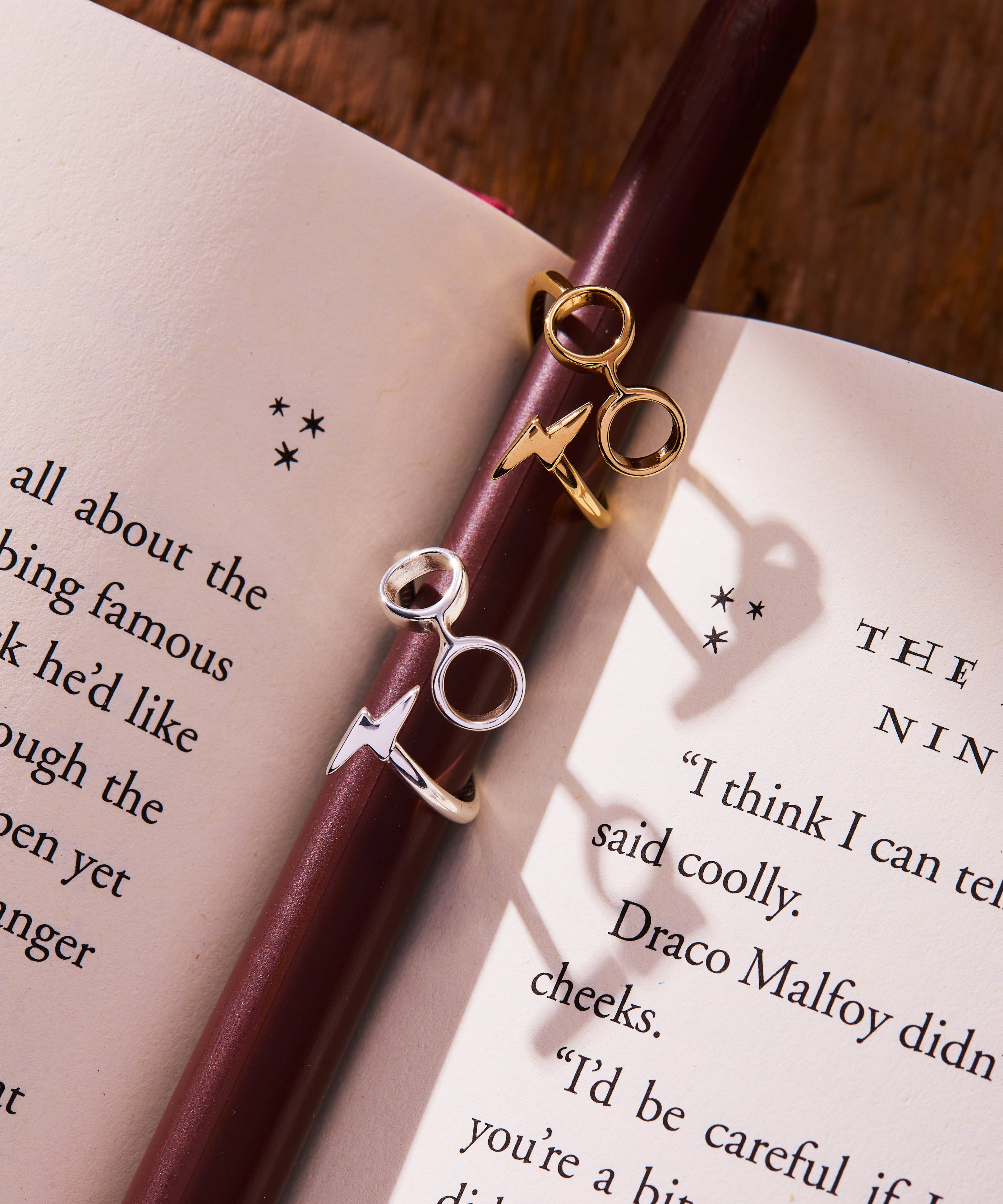 Harry Potter™ Glasses + Scar Ring Wrap