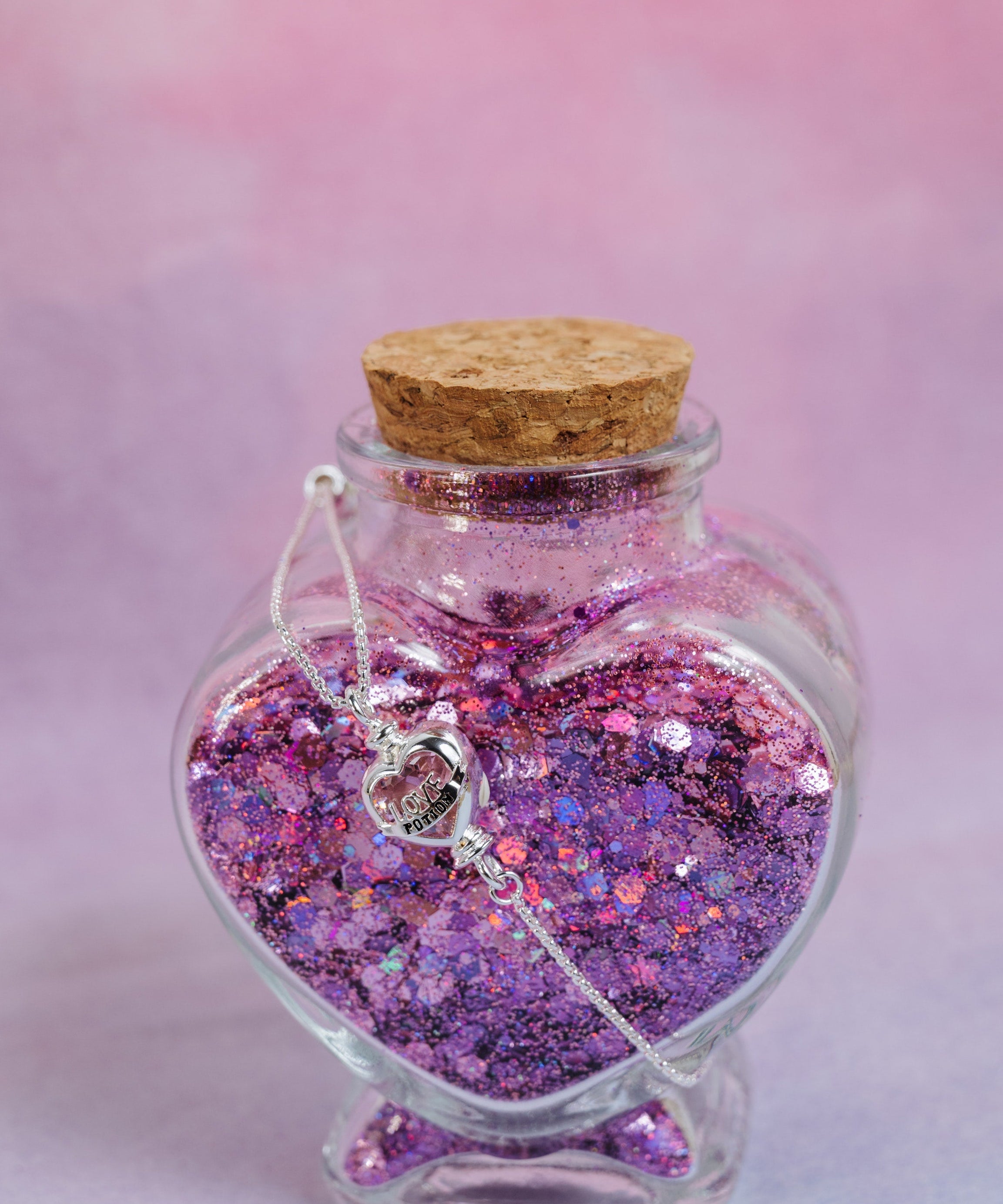 Harry Potter™ Love Potion Crystal Pull Chain Bracelet