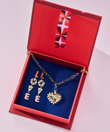 Love Bow Gift Box