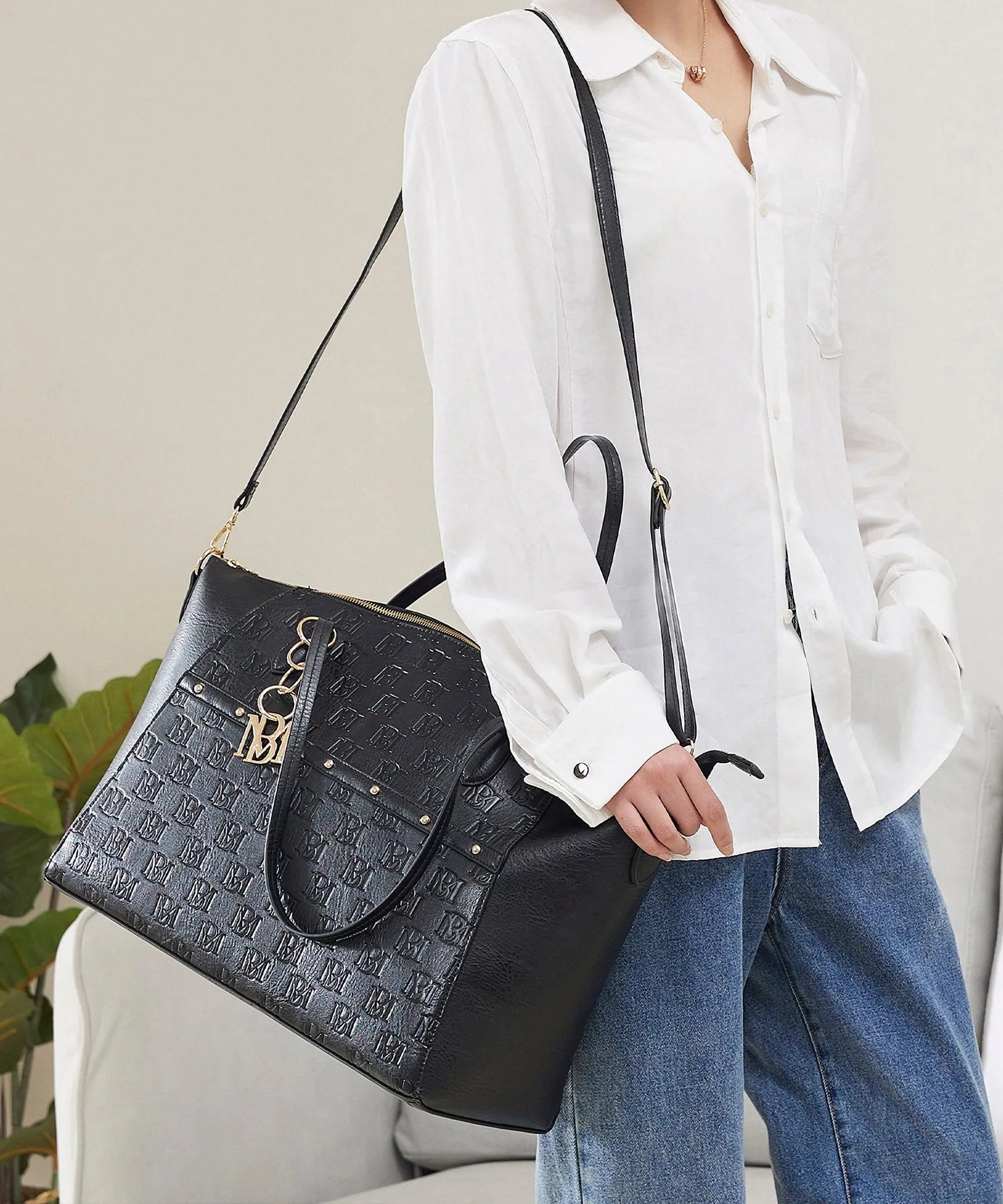 Caroline Weekender Reisetasche aus veganem Leder mit Monogramm